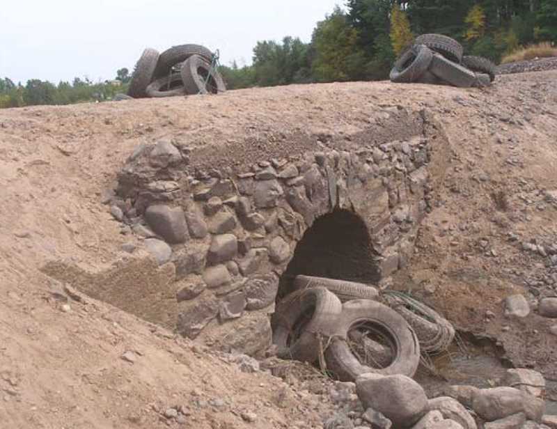 Stone Arched Bridge 