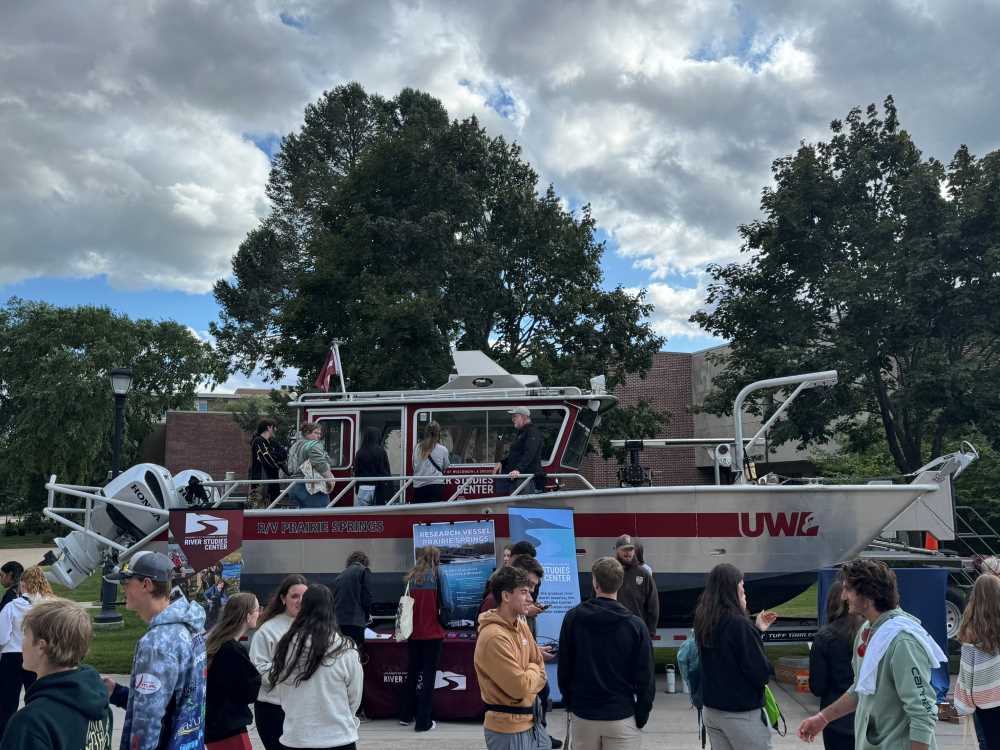 R/V Prairie Springs at Eagle Fest
