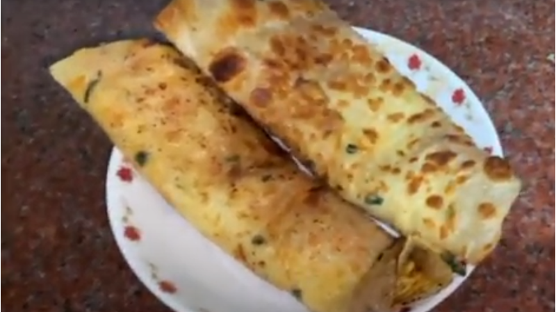 Taiwanese Egg Pancake 