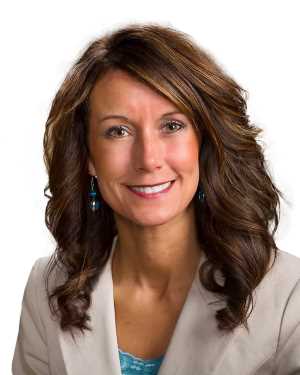 Teri Wilczek, '96