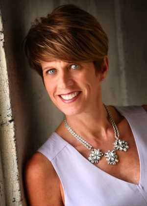 Lynda Kohler, '83