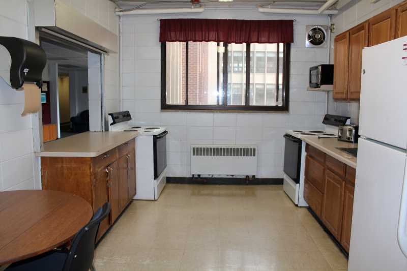 Coate basement kitchen 1.JPG