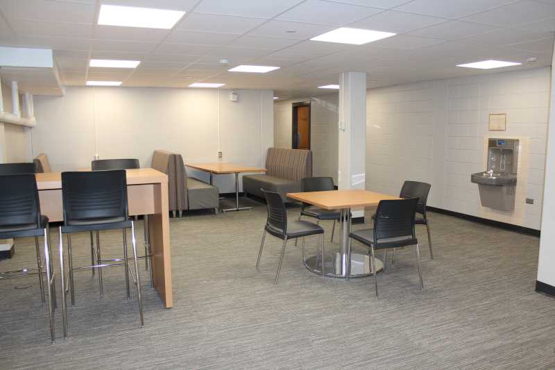 O White basement 2.JPG