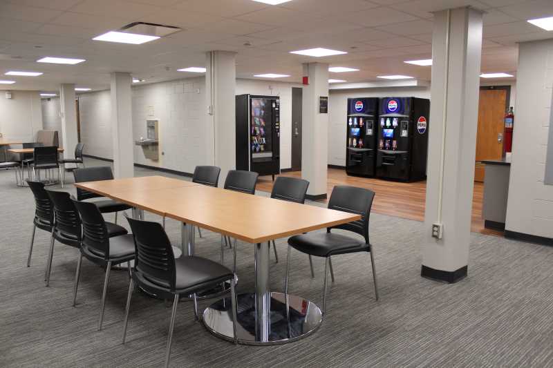 O White basement 3.JPG